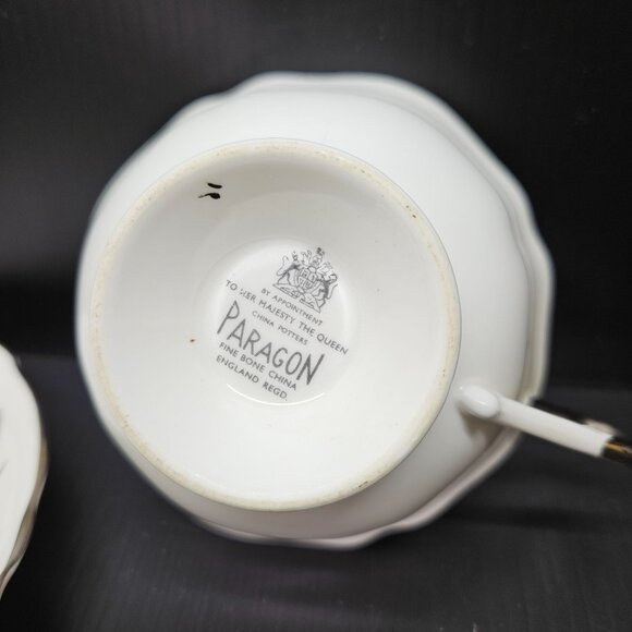 Paragon England Fine Bone China Teacup and Saucer Set Silver Wheat Design MCM - Picture 4 of 6